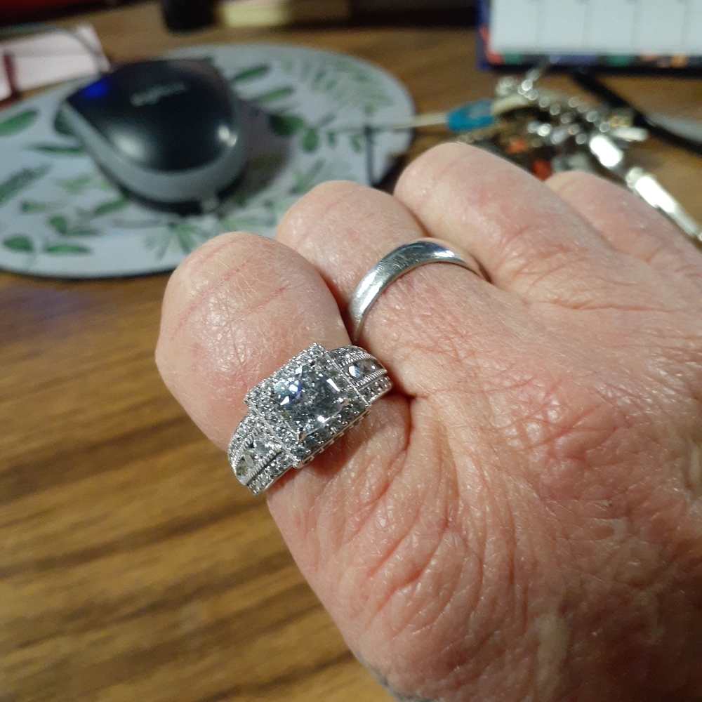 Womens Ring